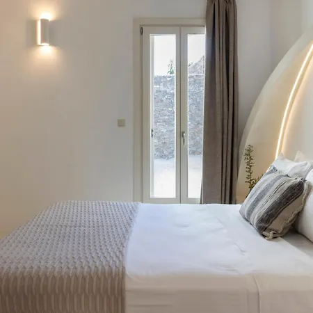 Villa Fos Residences *