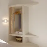 Fos Residences